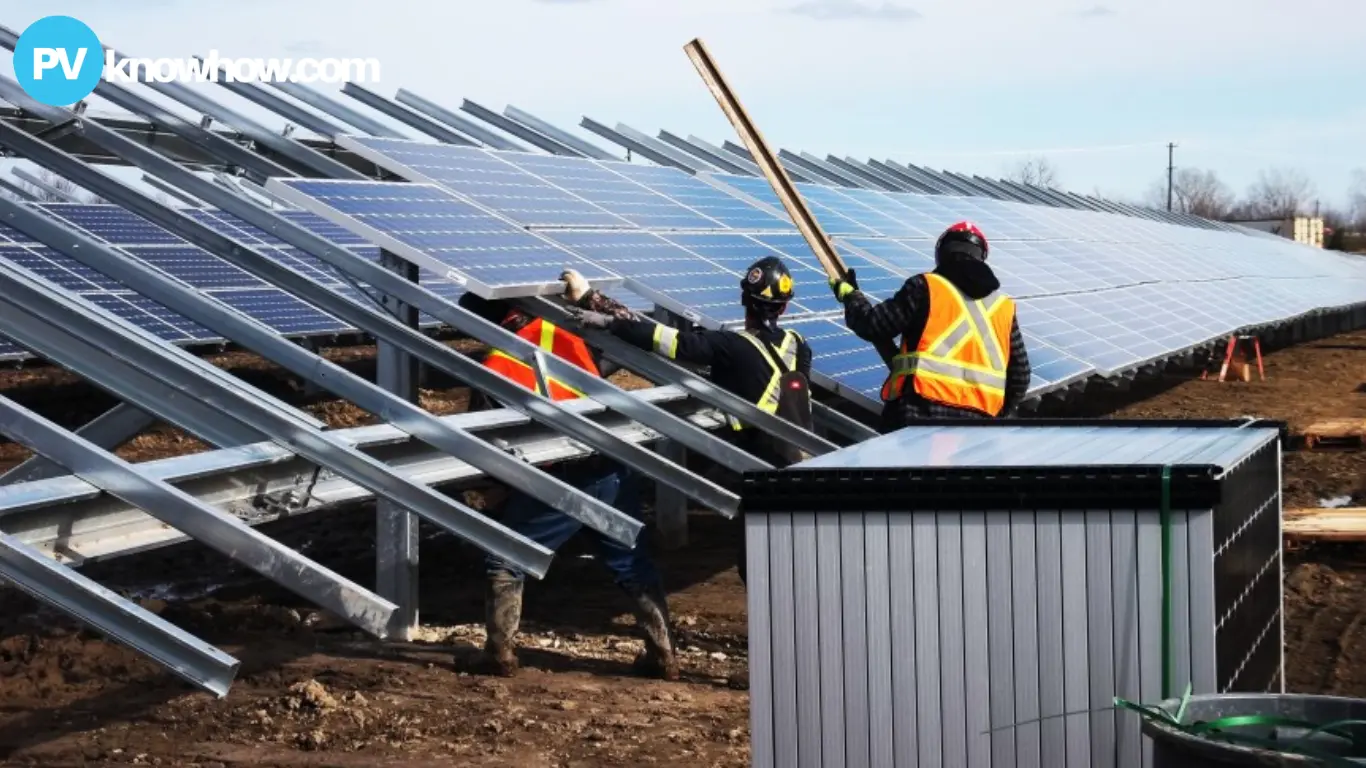 Solar-farm-construction Solar farm construction